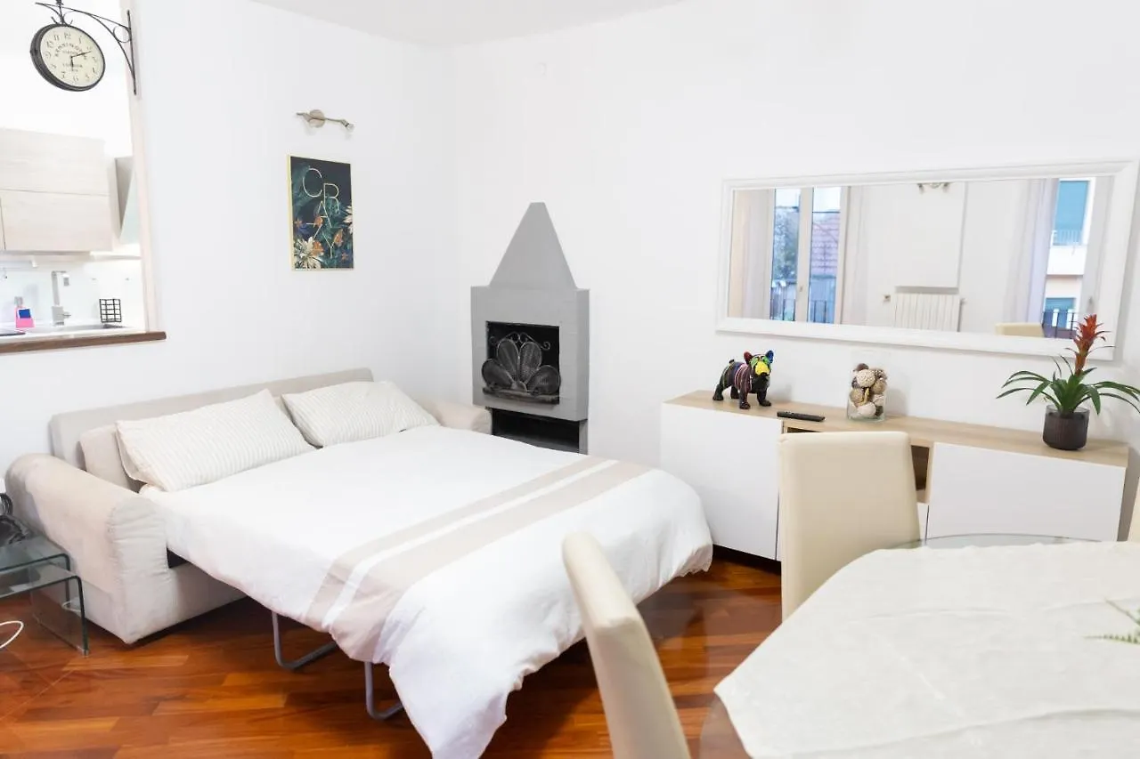 Sweet House Corso Genova Apartment Milan